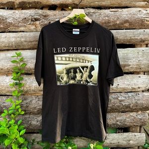 Led Zeppelin 2005 T Shirt Vintage Band Tee